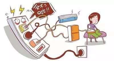 现代风格的绿色装修案例，体现环保材料和智能家居融合