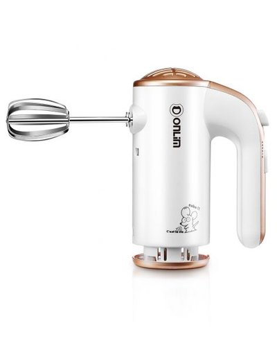 Anker PowerPort系列充电器与手机连接展示